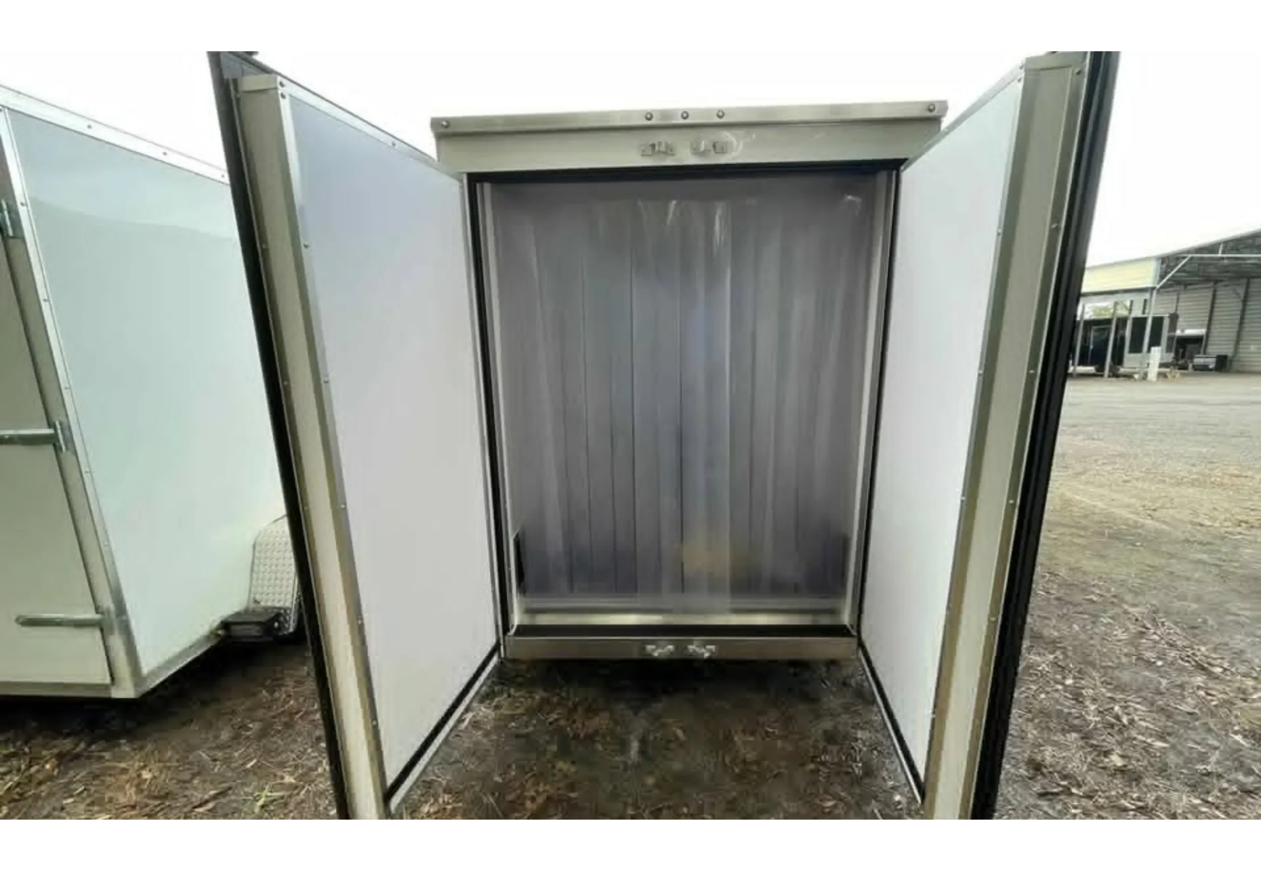 Contenedor (rental) - Image 2